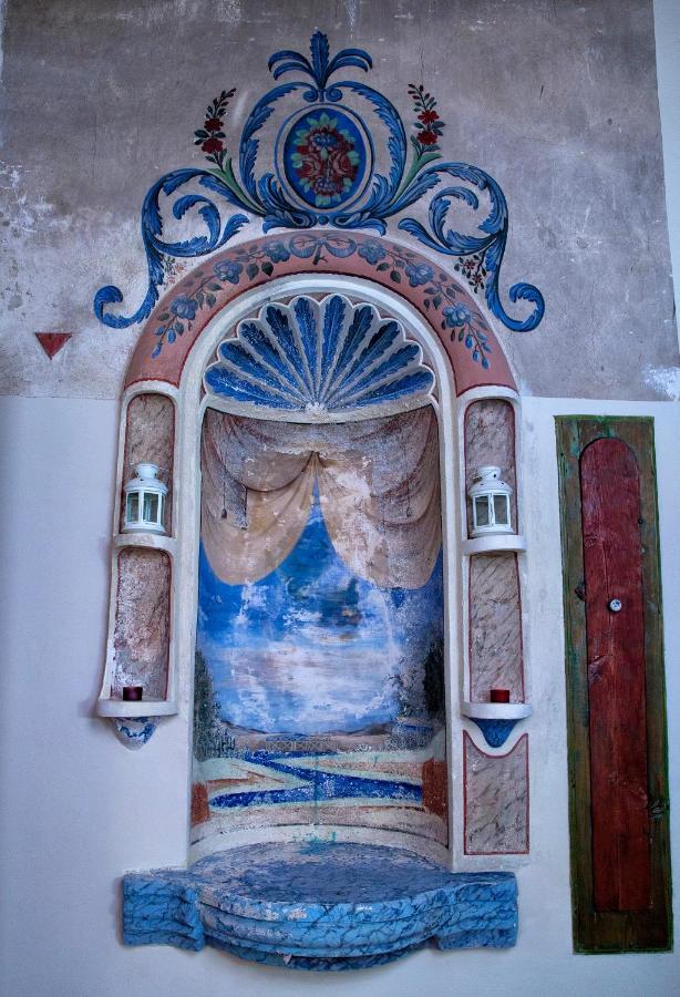 Kadievi *
